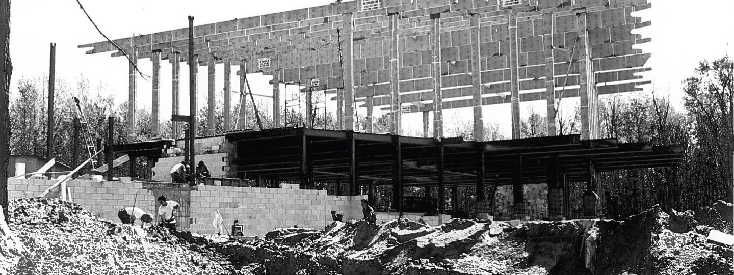 historical photo of Shanty Creek lodge construction
