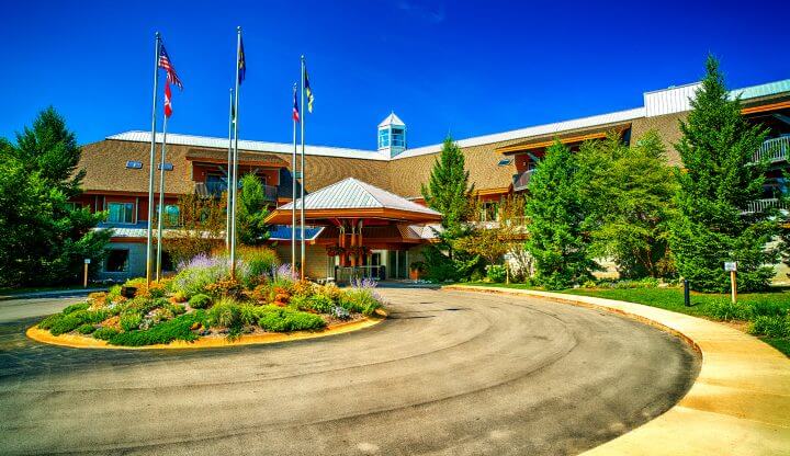 Front of The Lodge at Cedar River