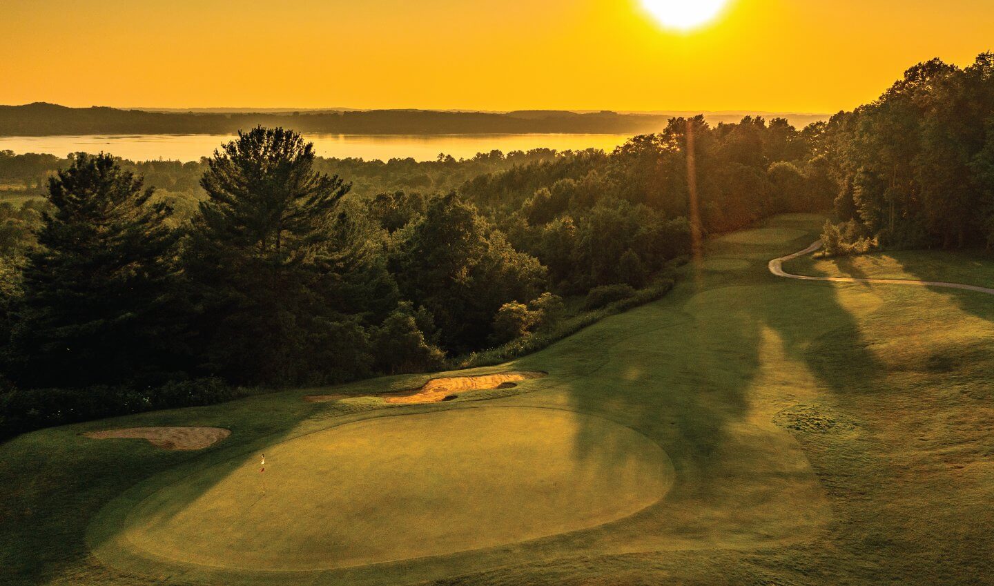 The Legend GC Hole #4 Green with Lake Bellaire