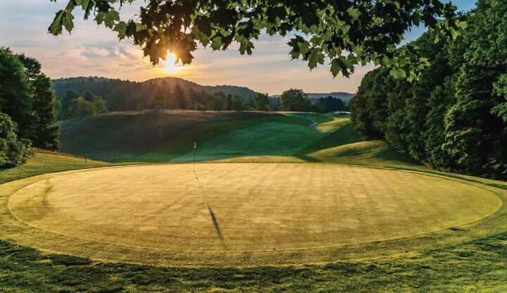 Schuss Mountain GC - #12 green at sunrise.