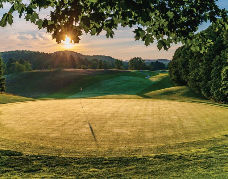 Schuss Mountain GC - #12 green at sunrise.