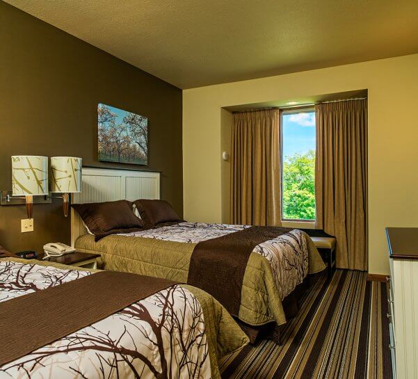 Guest room at Cedar River Village