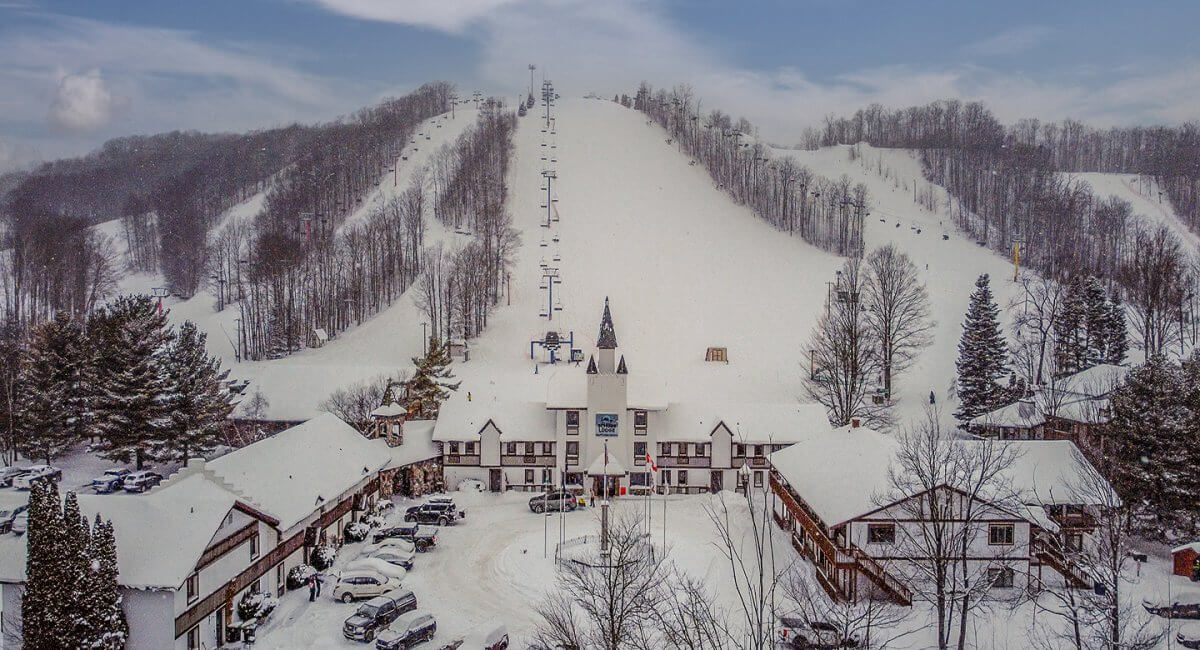 An aerial shot of Schuss Mountain overlooking the blue chairlift