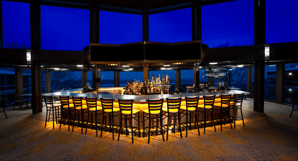 The Lakeview Restaurant Bar with Bar stools infront of the bar