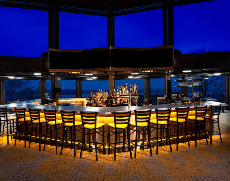 The Lakeview Restaurant Bar with Bar stools infront of the bar
